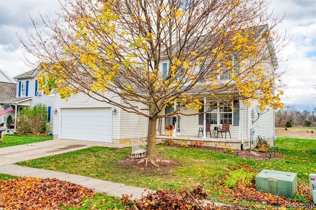 738 PINEGATE Drive, Fowlerville, MI 48836 — Photo 23