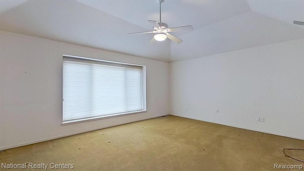 4392 STONEVIEW Drive, West Bloomfield, MI — Photo 50