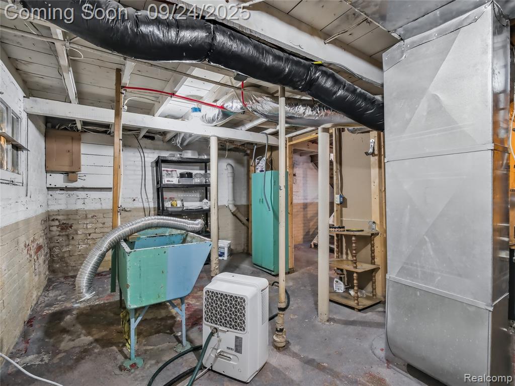 5427 Central Street, Detroit, MI 48210 — Photo 31