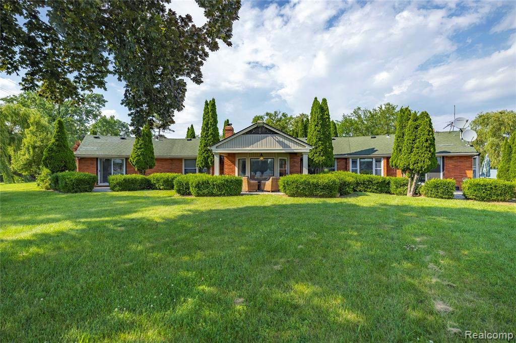 42195 Kouza Court, Belleville, MI 48111 — Photo 21