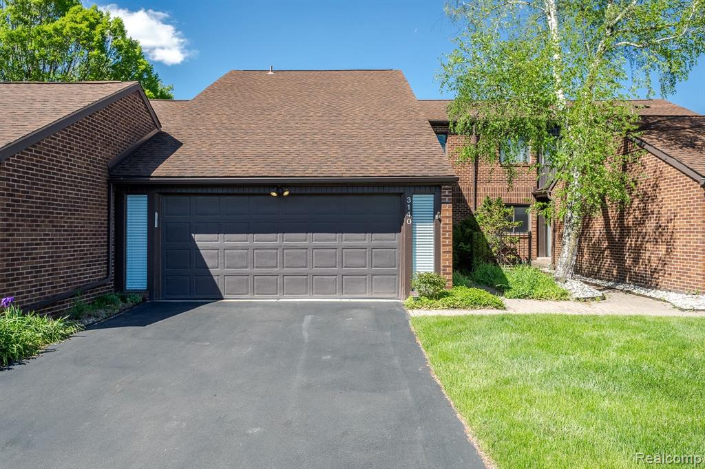 3140 LINDENWOOD Drive, Dearborn, MI 48120 — Photo 35