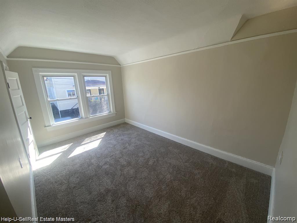 620 GRISWOLD Street, Port Huron, MI 48060 — Photo 17