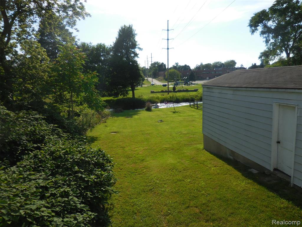 501 N Leroy Street, Fenton, MI 48430 — Photo 30