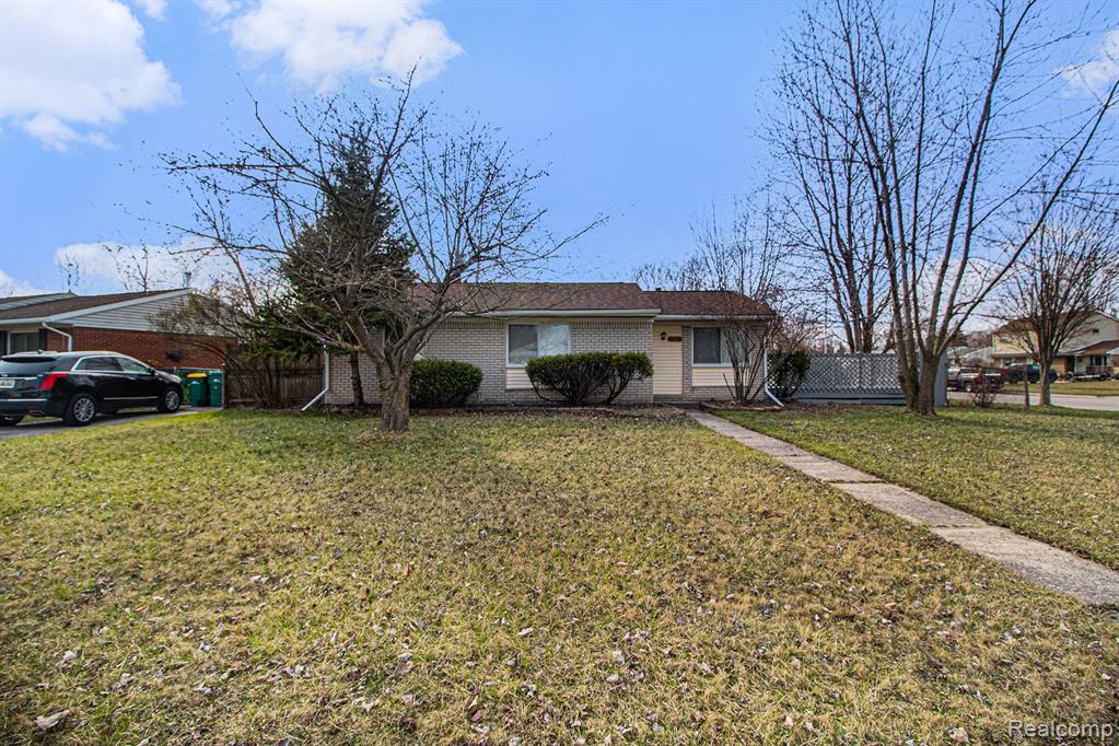 41810 PIERCE Street, Van Buren, MI 48111 — Photo 4