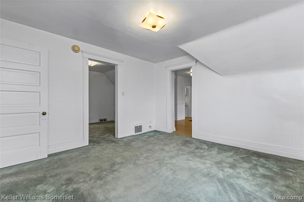 8151 Dayton Street, Detroit, MI 48210 — Photo 39