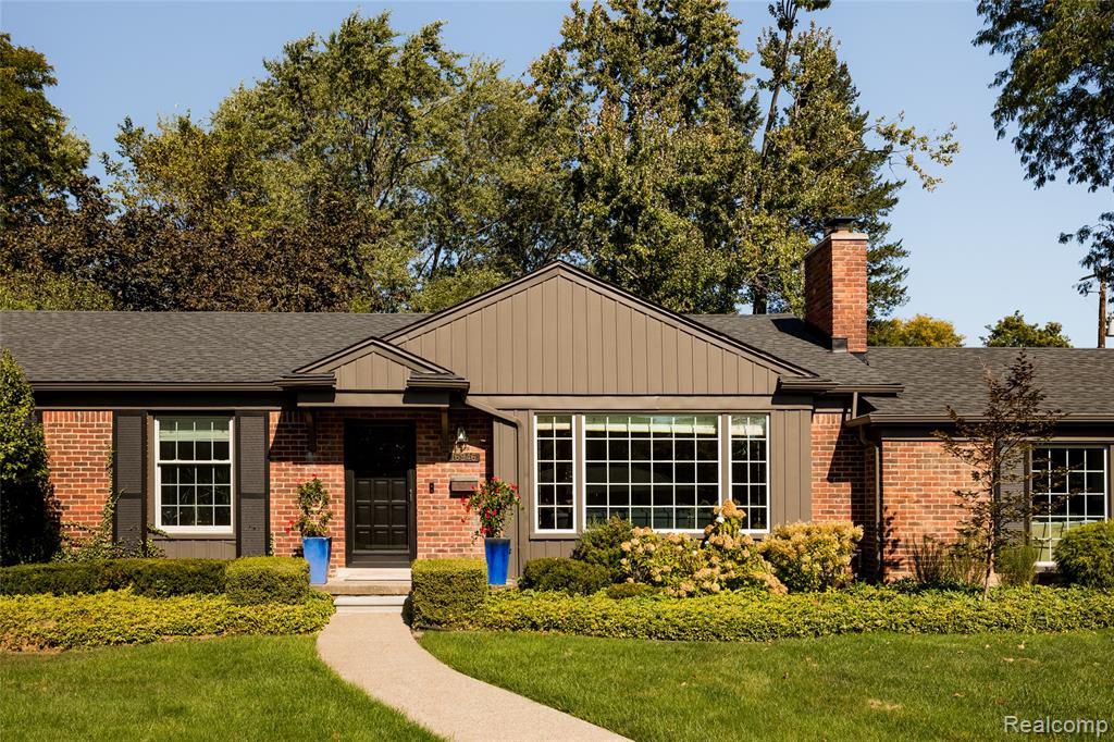 16946 Reedmere Avenue, Beverly Hills, MI 48025 — Photo 3