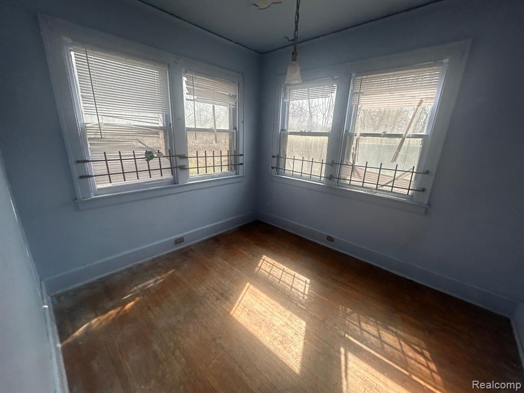 4548 COOPER Street, Detroit, MI 48214 — Photo 30