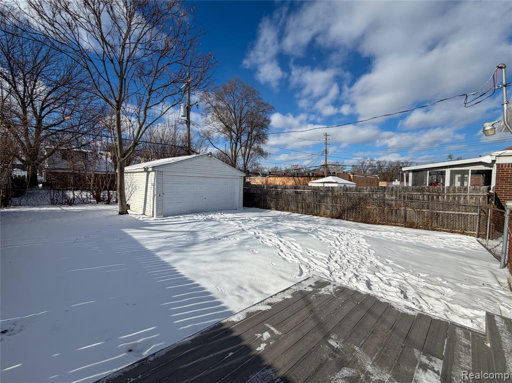 19009 Ashton Avenue, Detroit, MI 48219 — Photo 22