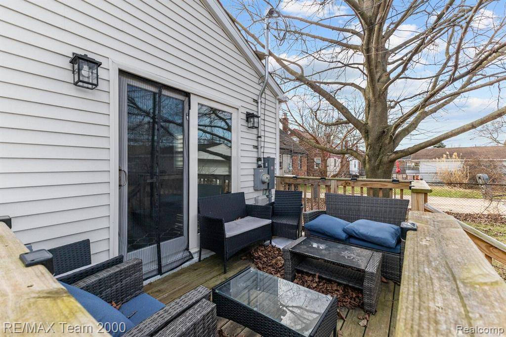 9666 RUTH Avenue, Allen Park, MI 48101 — Photo 27