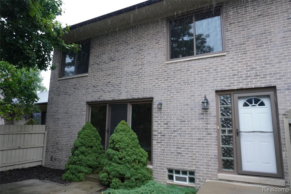 42345 E Leo Street, 242, Clinton Twp, MI 48038