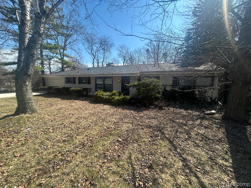 5303 W Briarcliff Knoll Drive, West Bloomfield, MI — Photo 3