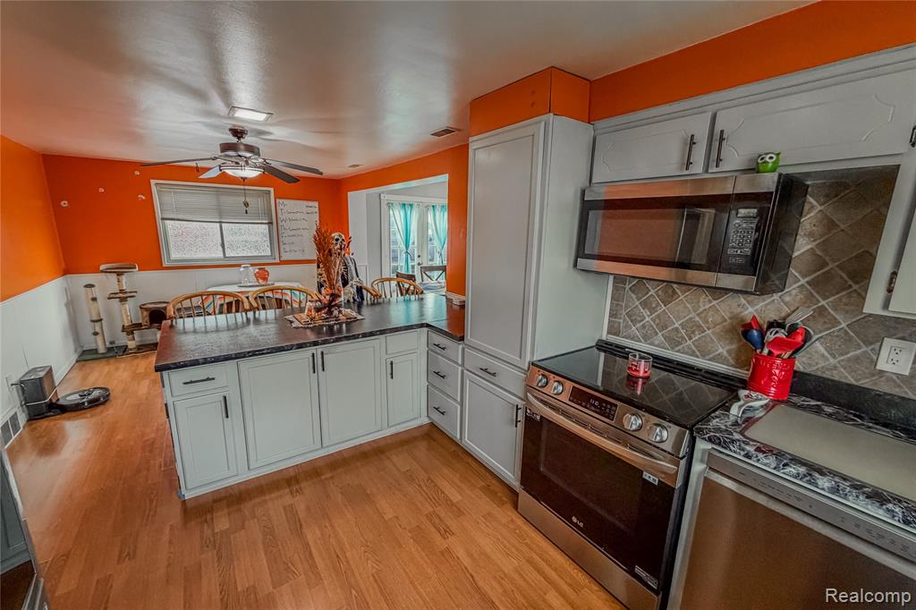 17858 Summer Lane S, Fraser, MI 48026 — Photo 7
