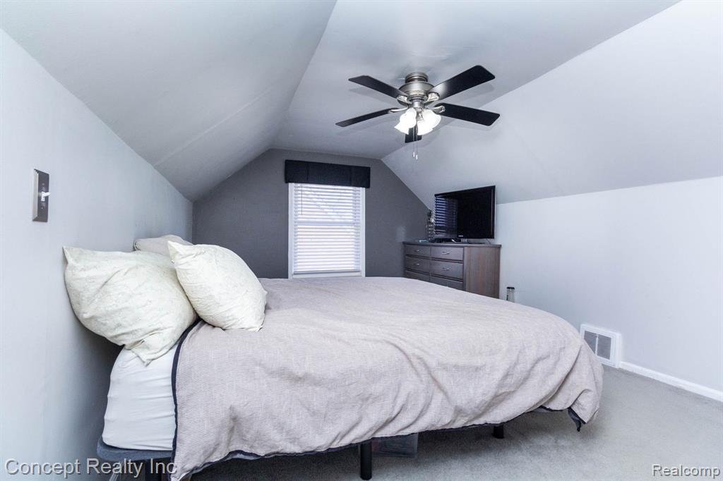 9717 Ruth Avenue, Allen Park, MI 48101 — Photo 11