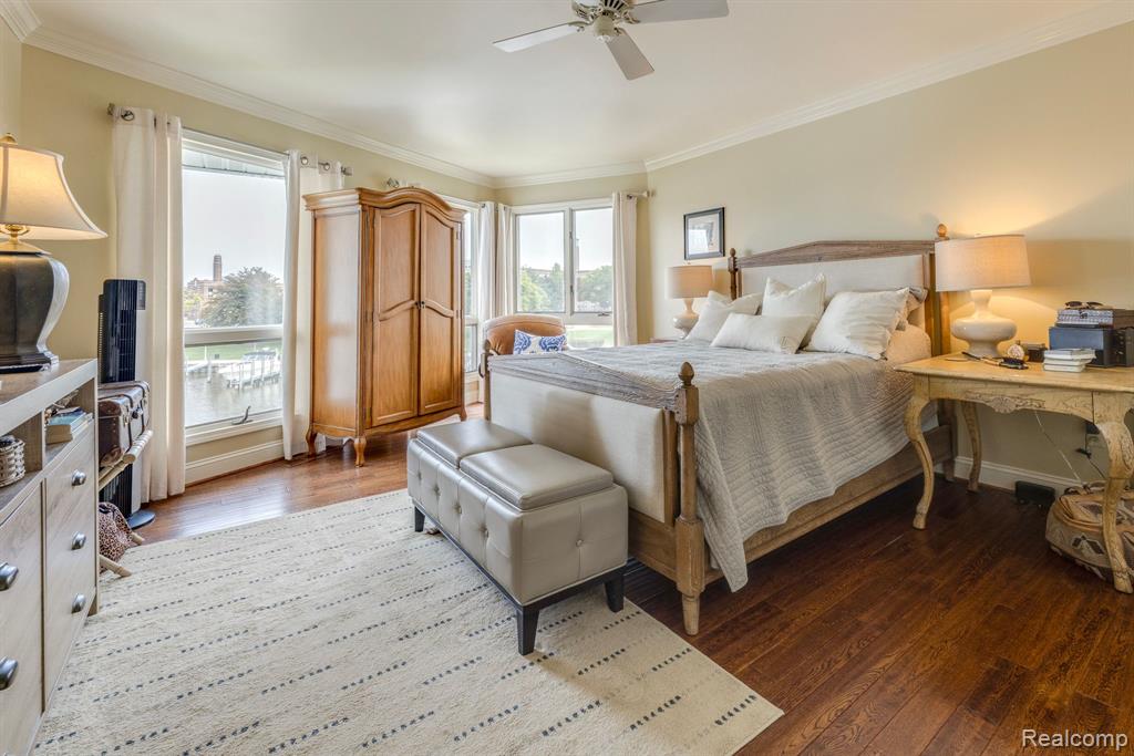 833 N Pointe, Port Huron, MI 48060 — Photo 12
