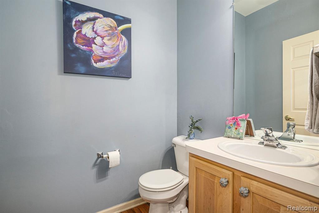 6162 MCCANDLISH Road, Grand Blanc, MI 48439 — Photo 27