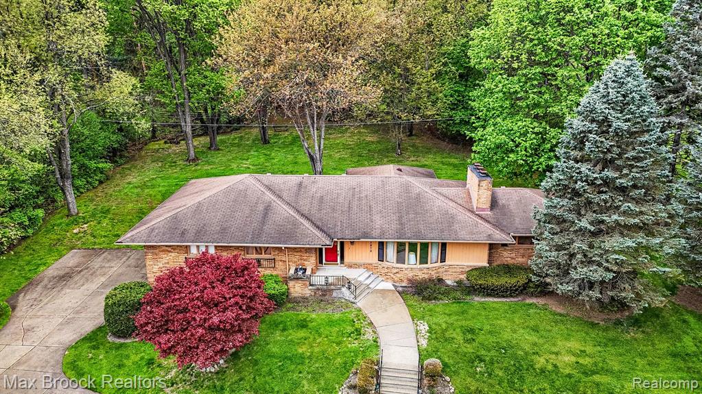 2870 Thedford Road, Bloomfield Hills, MI 48304 — Photo 2