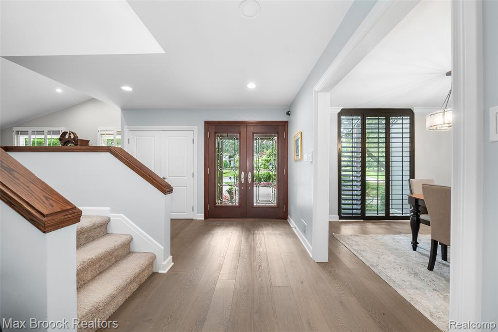 4695 Maura Lane, West Bloomfield, MI 48323 — Photo 3