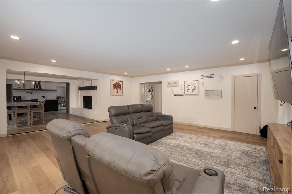 1530 S Baldwin Road, Lake Orion, MI — Photo 11