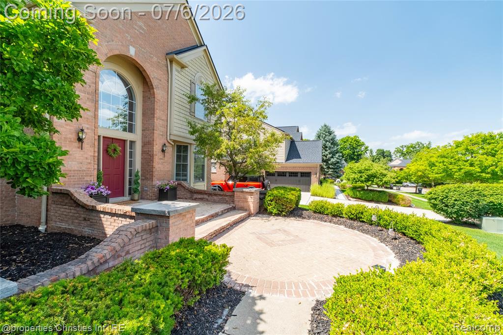 16223 Oak Forest Court, Northville, MI 48168 — Photo 4
