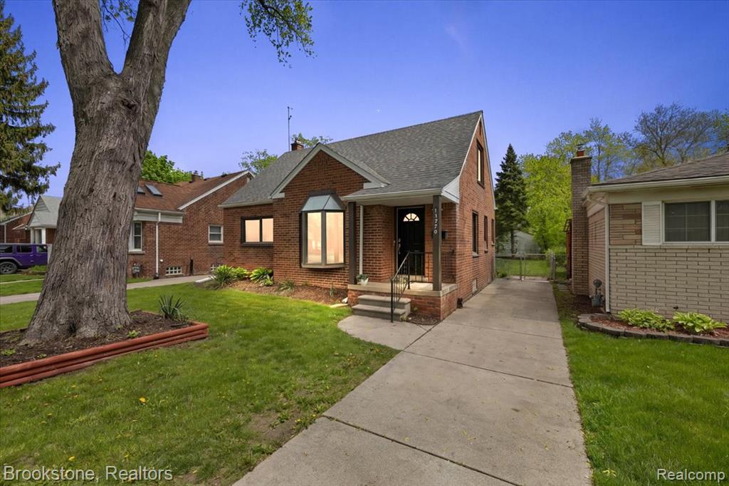 11770 Riverdale, Redford, MI 48239 — front exterior