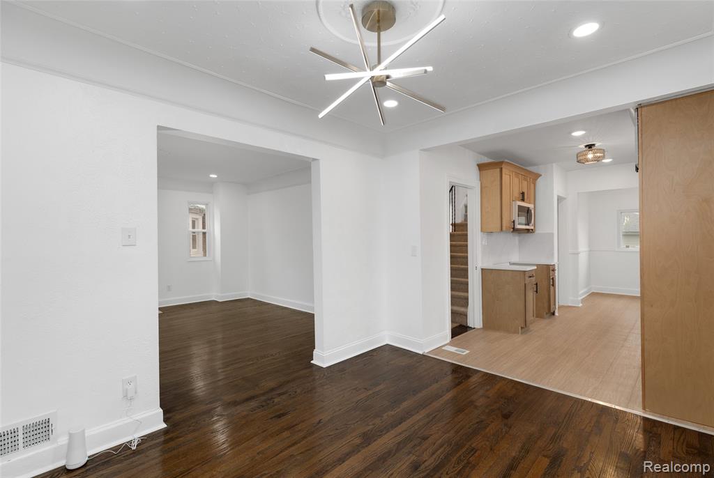 10900 Worden Street, Detroit, MI 48224 — Photo 14