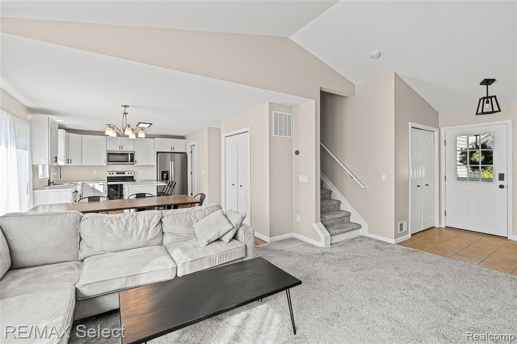 5199 Meadow Crest Circle, Holly, MI 48442 — Photo 14