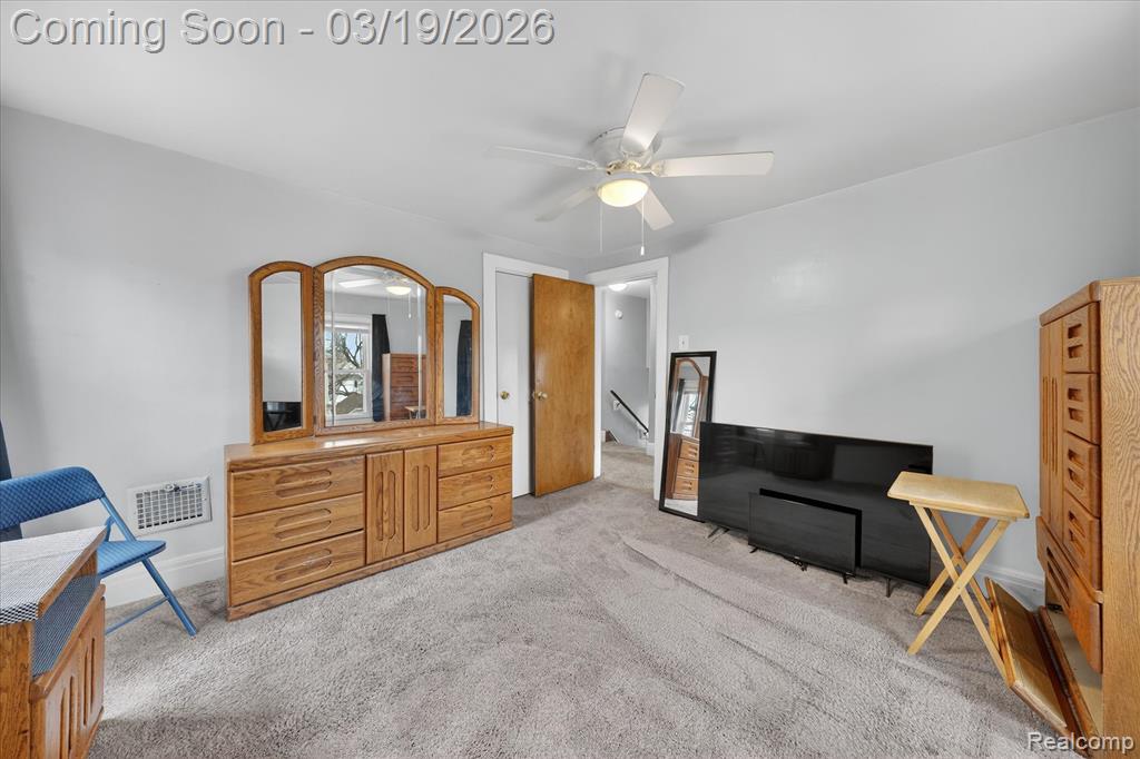 33 Ferrin Place, Mount Clemens, MI 48043 — Photo 28