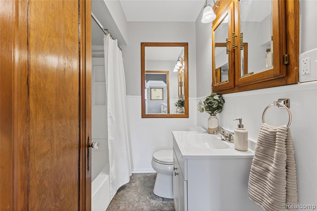 5803 Deering Street, Garden City, MI — Photo 22