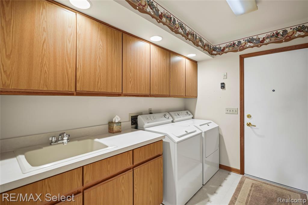 5184 Wyndemere Common Square, Swartz Creek, MI 48473 — Photo 16