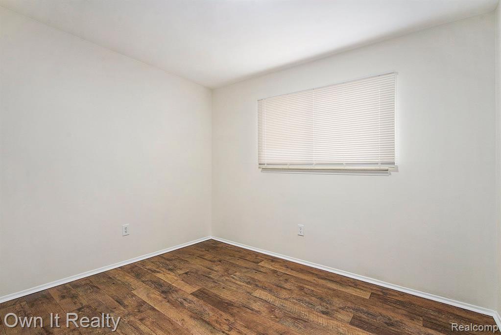 5680 N GLOBE Street, Westland, MI — Photo 28