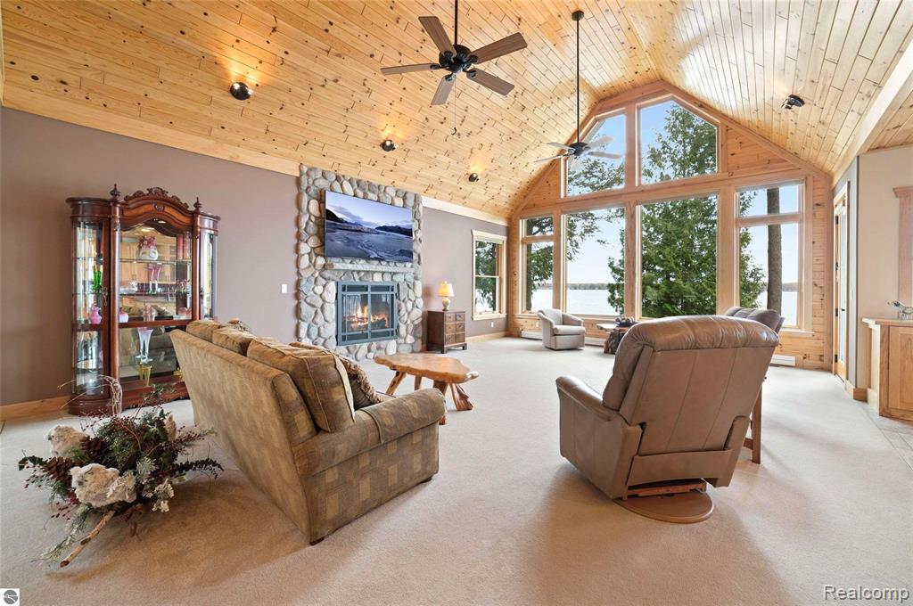 4805 E Shore Drive NE, Kalkaska, MI 49646 — Photo 8