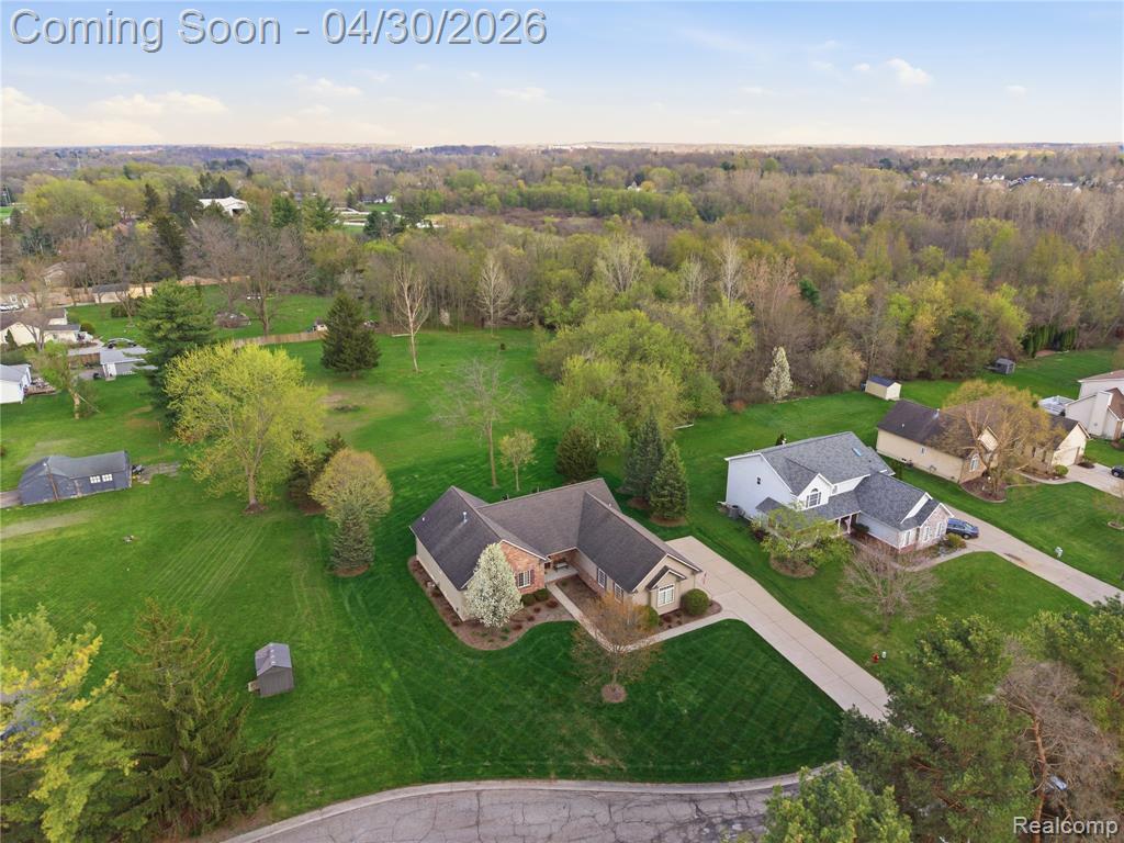 9031 Hidden Oaks Drive, Grand Blanc, MI 48439 — Photo 49