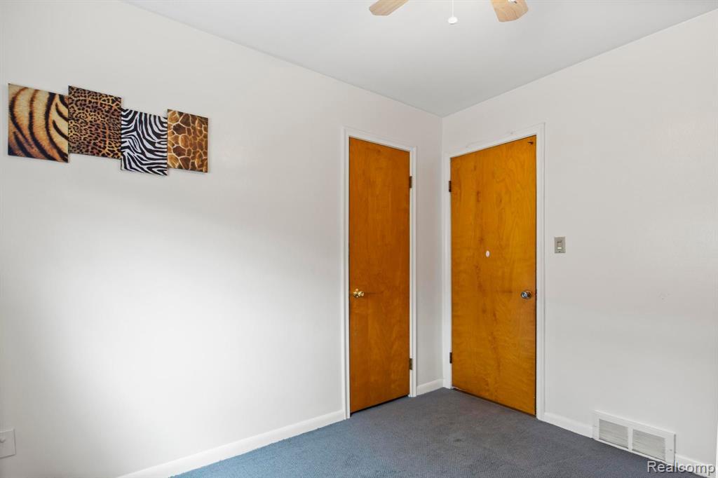 4010 Merrick Street, Dearborn Heights, MI 48125 — Photo 25