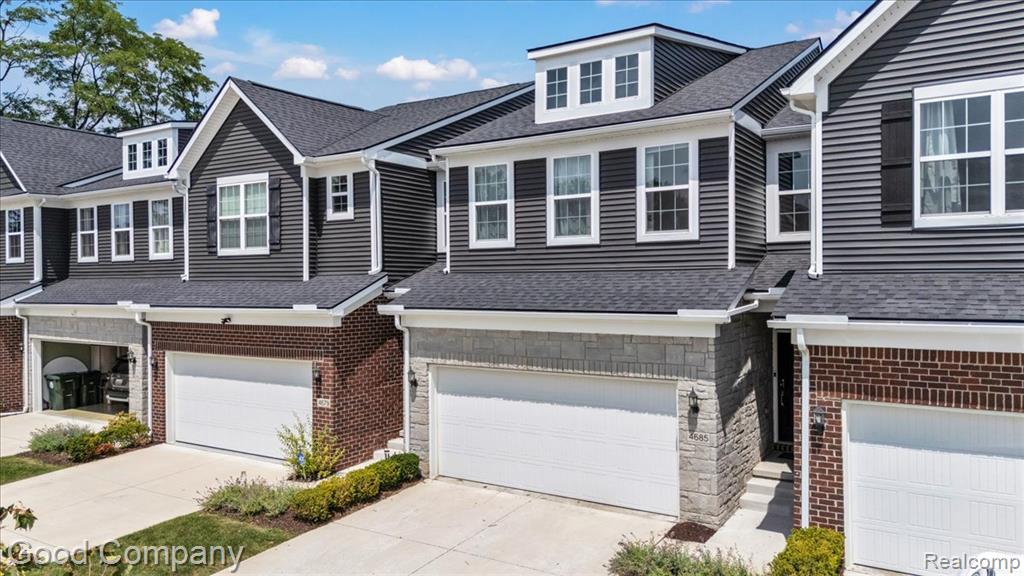 4685 Broomfield Way, Lake Orion, MI