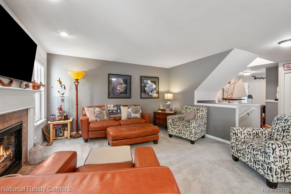 8019 Springdale Drive, White Lake, MI — Photo 4