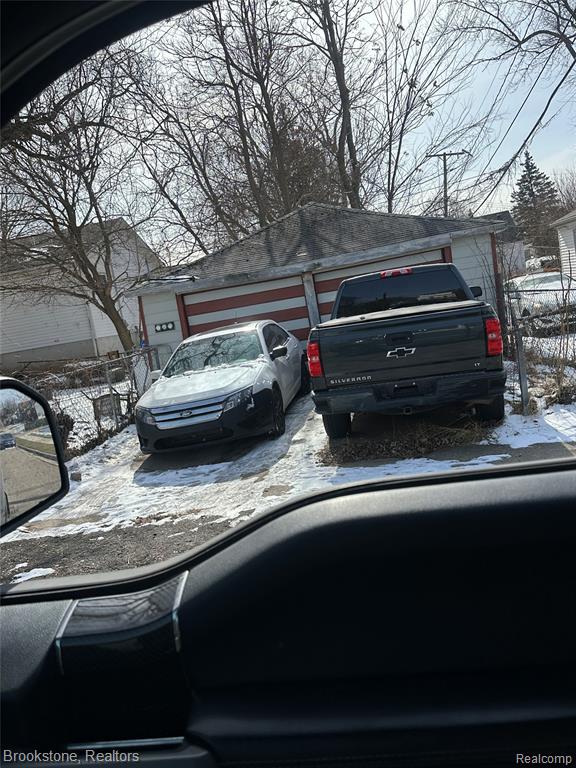 82 Earlmoor Boulevard, Pontiac, MI 48341 — Photo 2