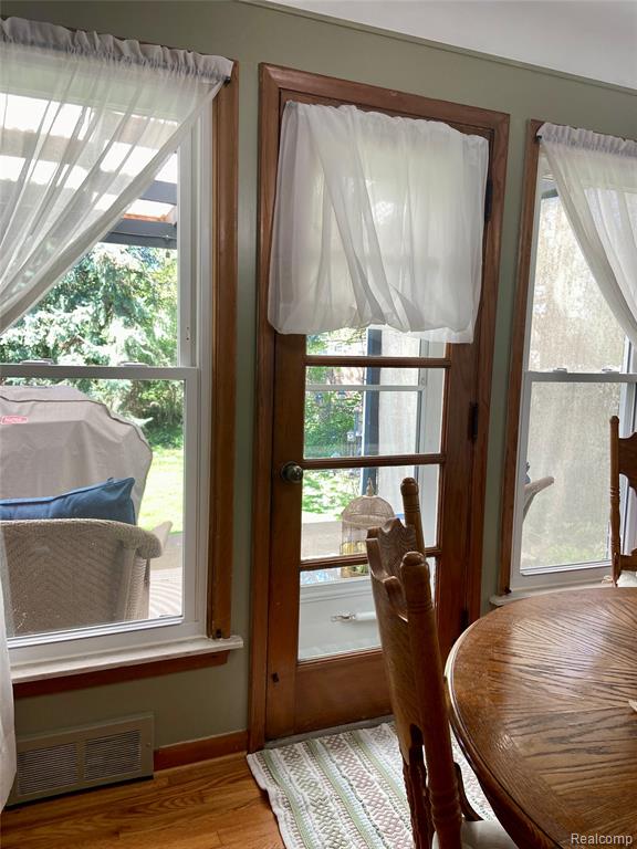 17812 Quarry Road, Riverview, MI 48193 — Photo 11