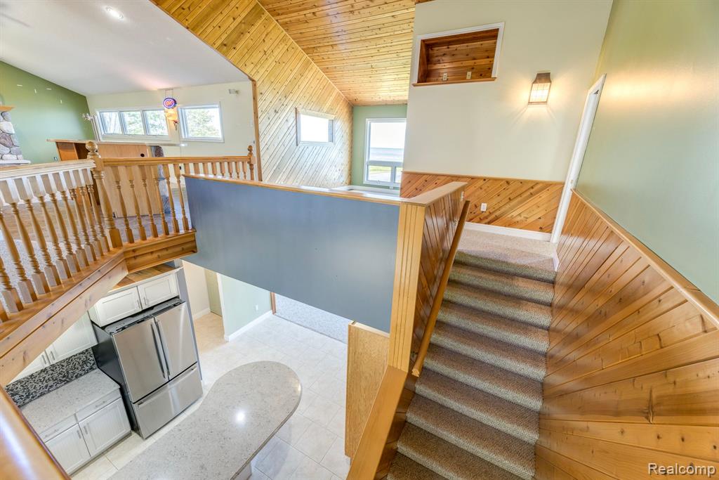 6455 LAKEVIEW Drive, MI — Photo 13