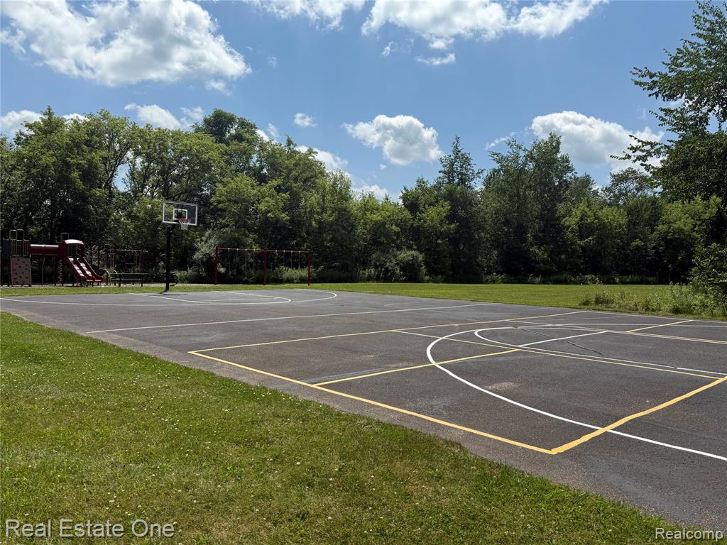 750 Dewars Street, Howell, MI 48843 — Photo 38