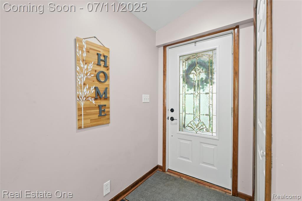 4217 Link Avenue, Brighton, MI 48114 — Photo 5