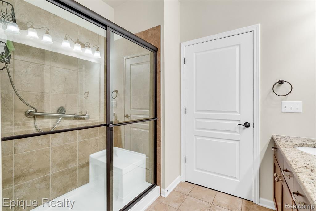 9415 Sand Hill Drive, Grand Blanc, MI 48439 — Photo 26