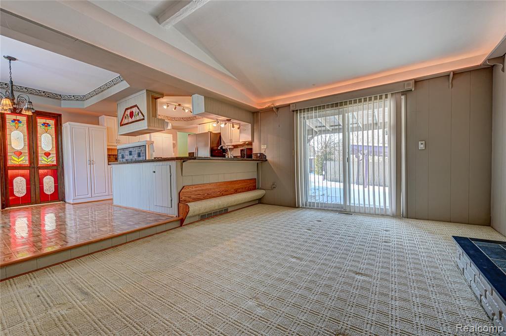 43047 Avon Court, Sterling Heights, MI 48313 — Photo 15