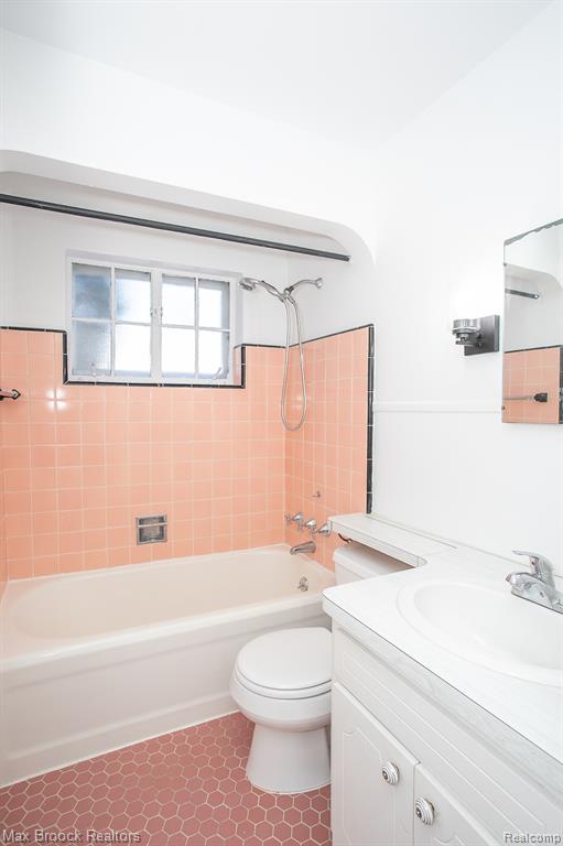 10034 Lasalle Boulevard, Huntington Woods, MI — Photo 22