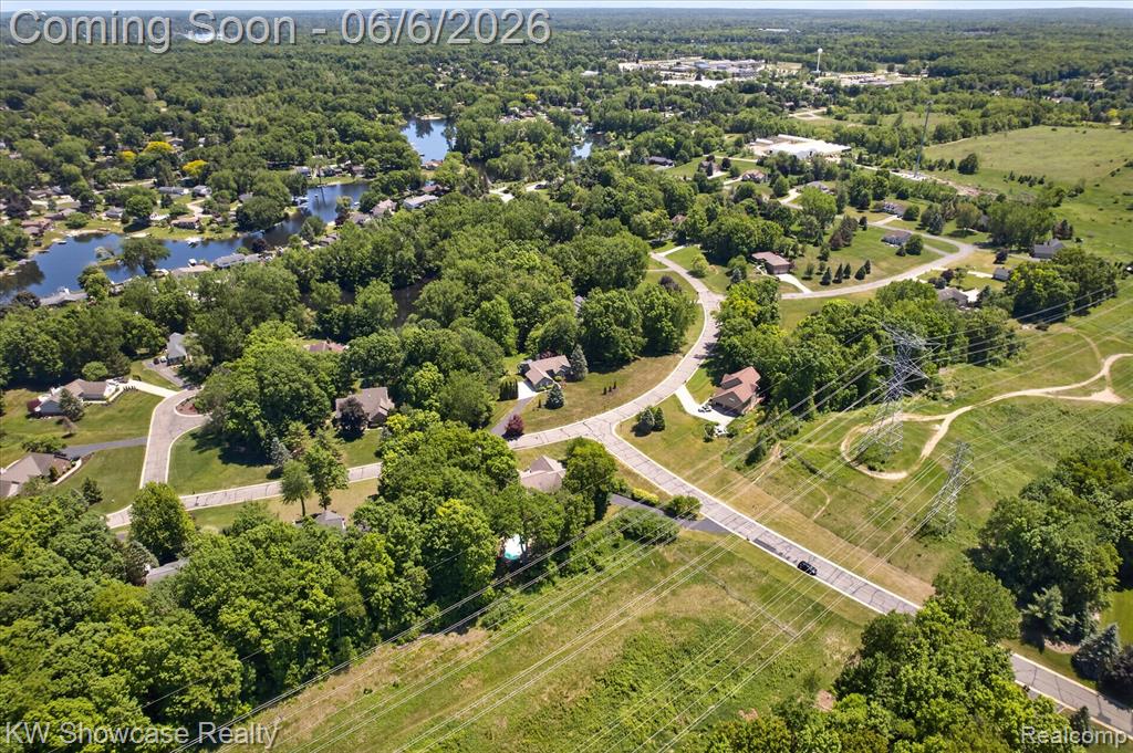 6220 Whispering Meadows Drive, White Lake, MI 48383 — Photo 52