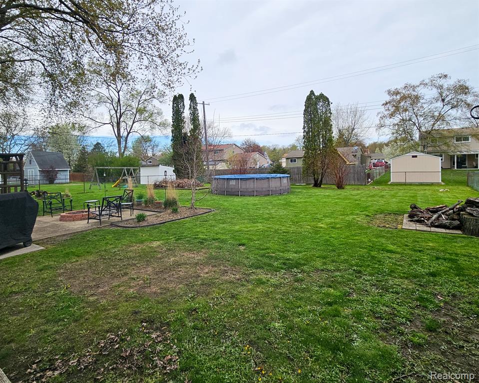 456 CARDINAL Drive, Marysville, MI 48040 — Photo 35