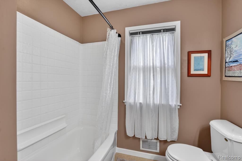 4949 Algonquin Way, Okemos, MI 48864 — Photo 20