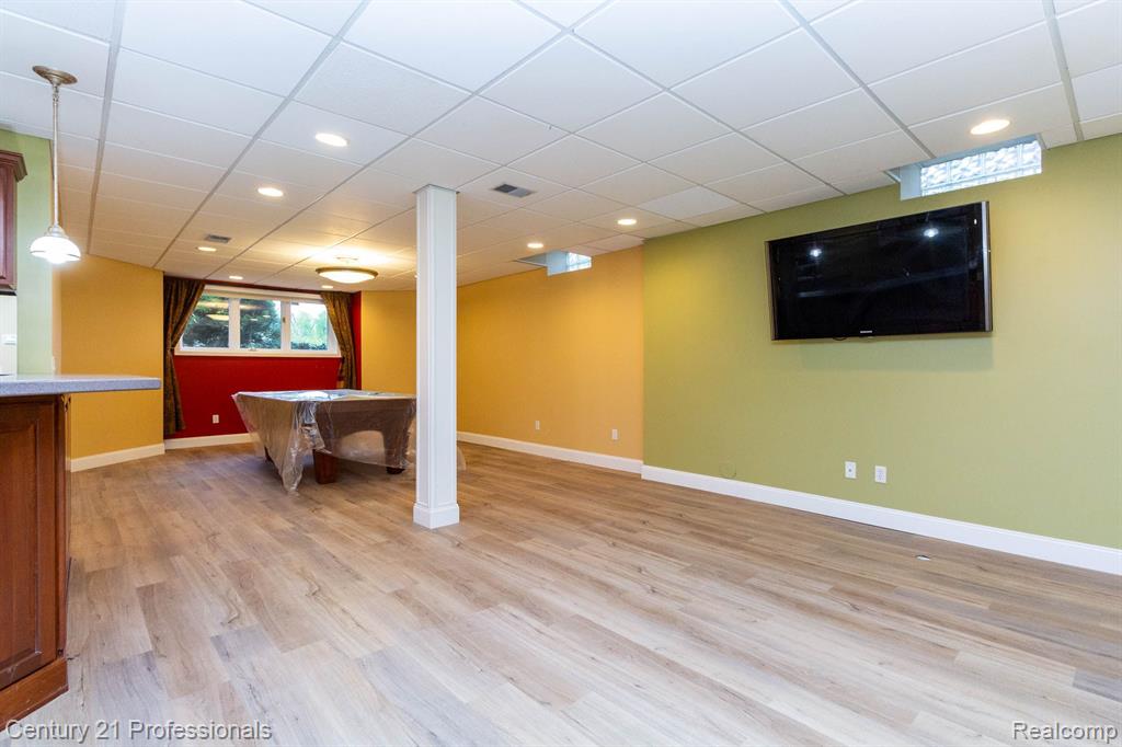 685 Dornoch Drive, Ann Arbor, MI 48103 — Photo 45