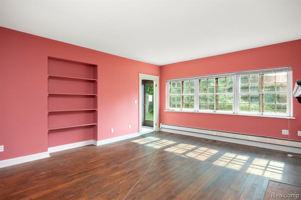 730 Indianwood Road, Lake Orion, MI 48362 — Photo 12