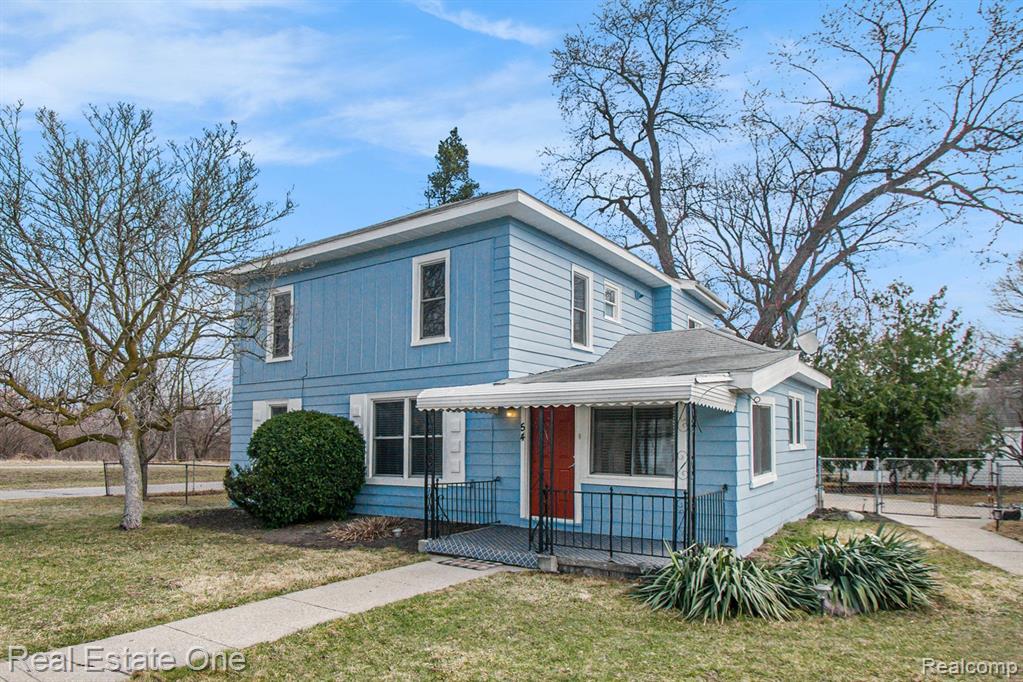 54 DIVISION Street, Oxford, MI 48371 — front exterior
