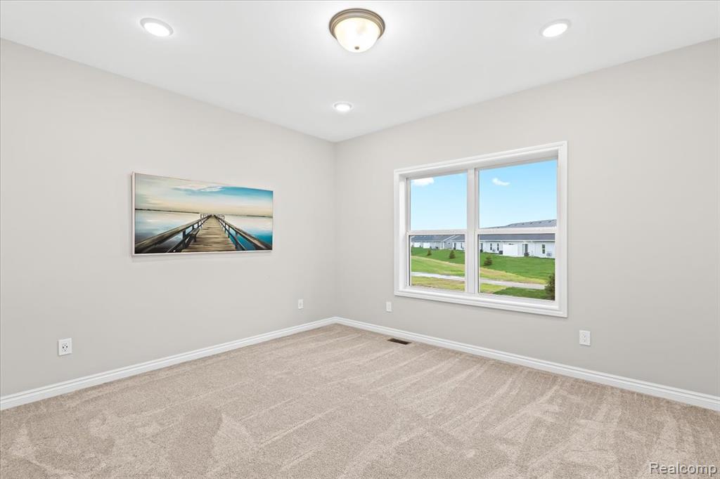 362 Jubilee Drive, Whitmore Lake, MI 48189 — Photo 19